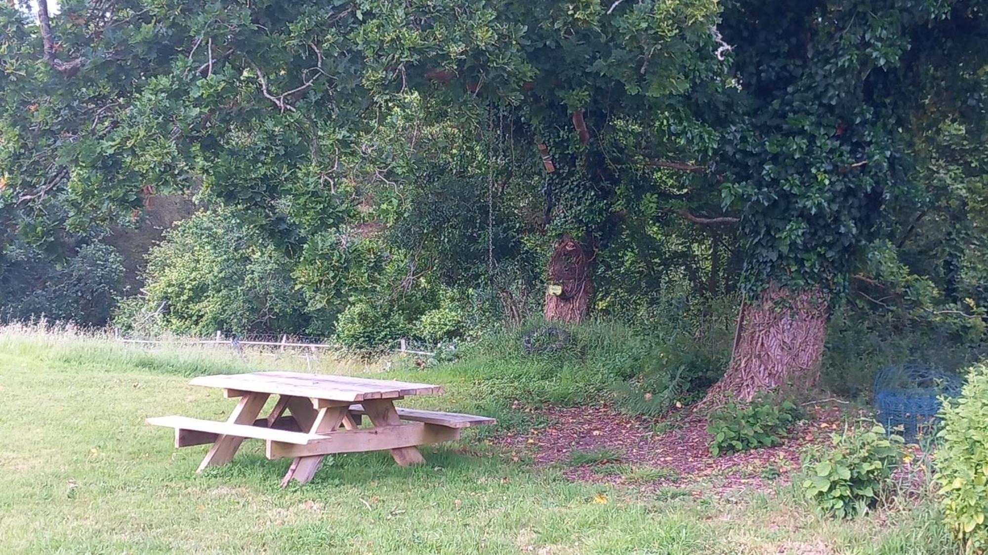 Treduder Tente Insolite En Pleine Nature מראה חיצוני תמונה