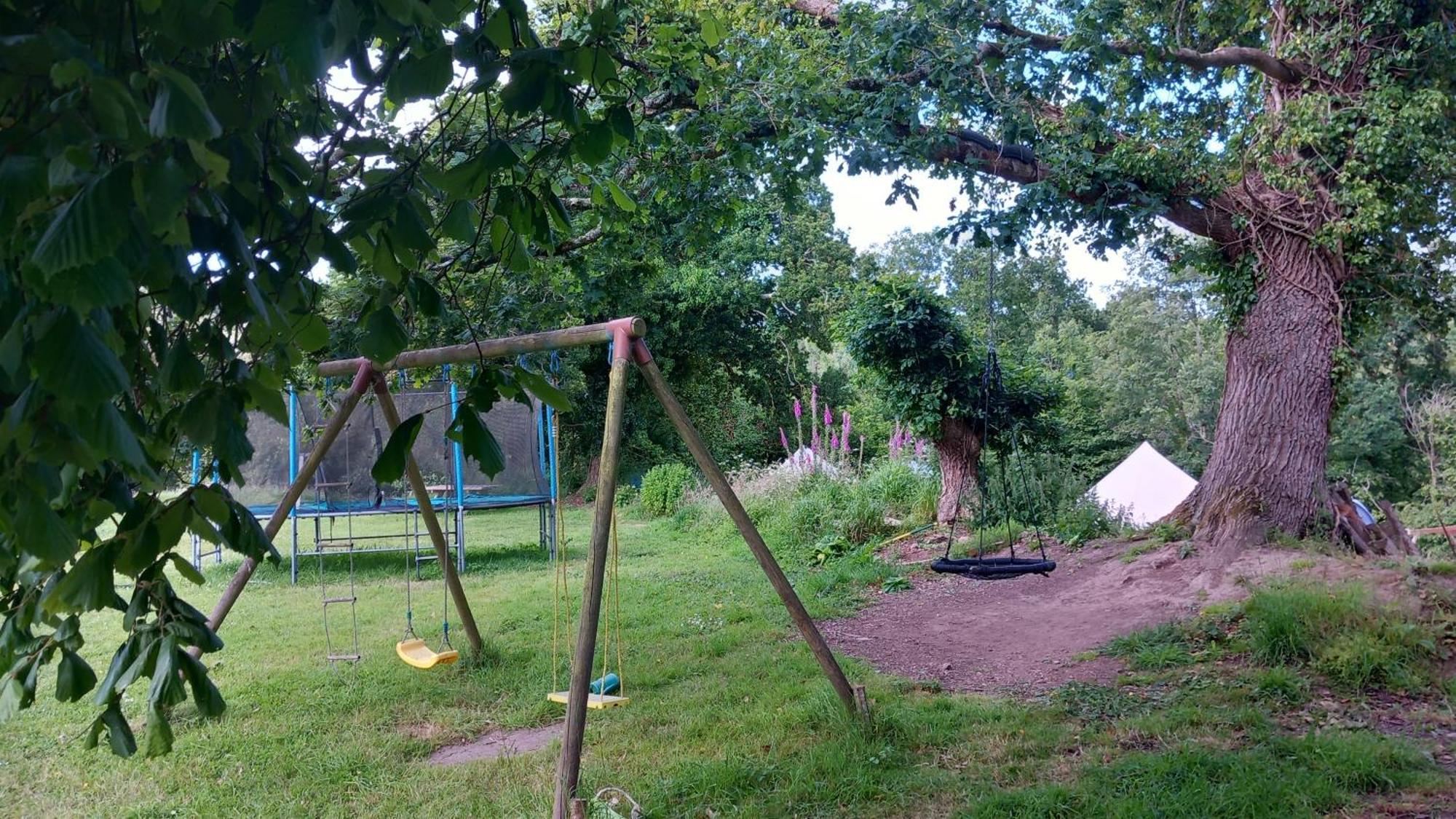 Treduder Tente Insolite En Pleine Nature מראה חיצוני תמונה